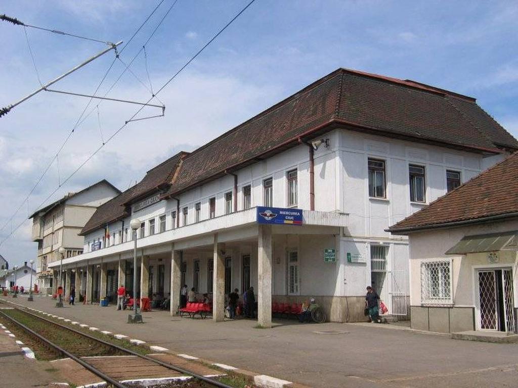 Betty Panzio Hotel Miercurea Ciuc Exterior photo